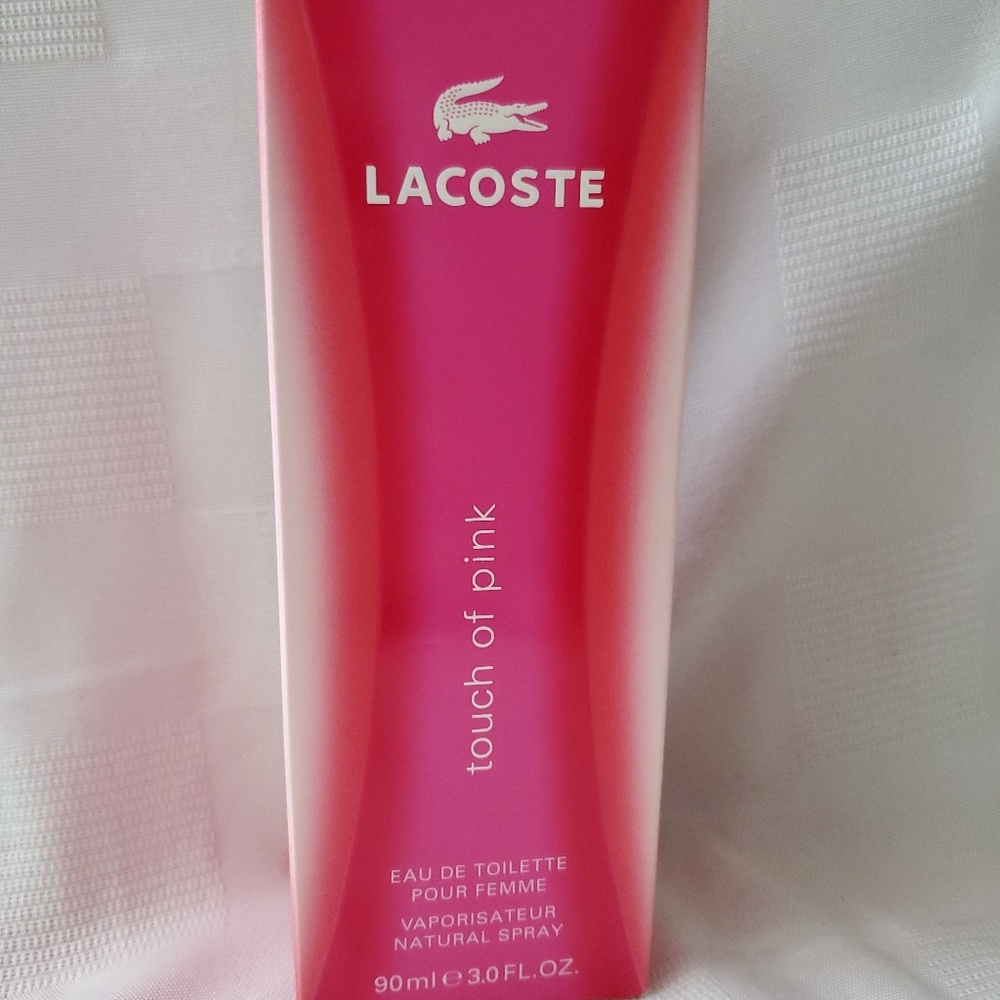 Lacoste Touch of Pink fragrance spray
